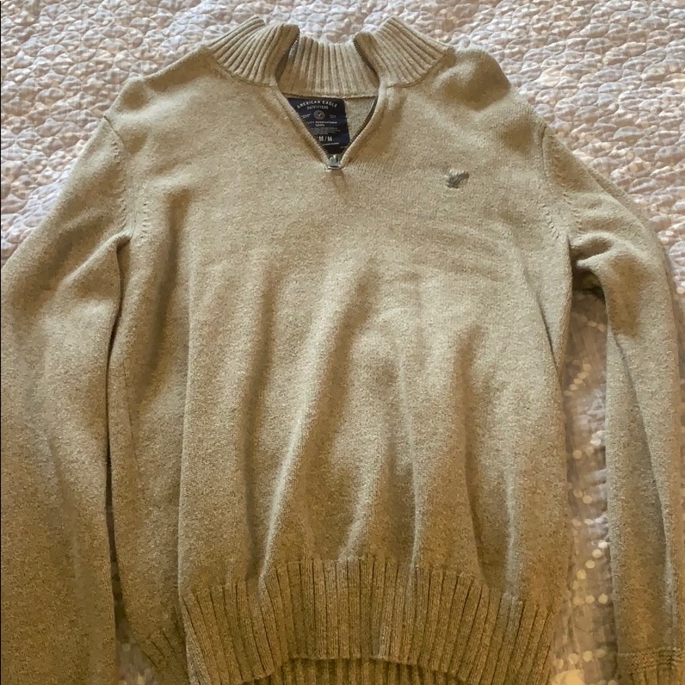 American Eagle sweater